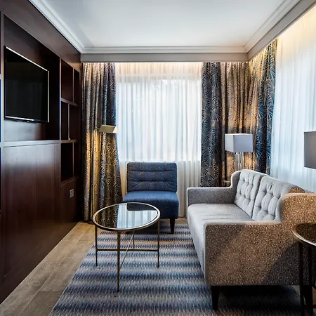 Crowne Plaza - Belfast By Ihg-3